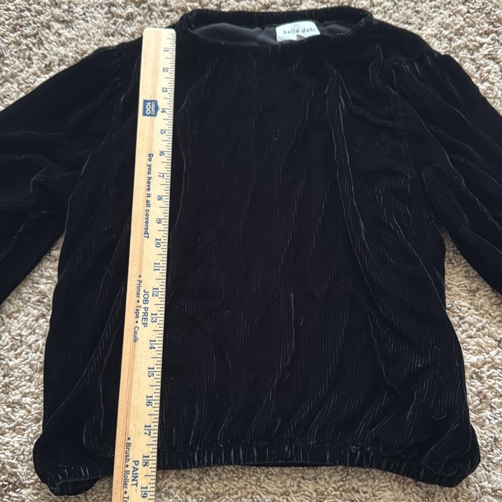 Bella Dahl - Velvet Raglan Sleeve Blouse Black, Medium‎ - Picture 6 of 8